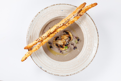 Суп крем из лесных грибов