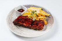 Лента томленых свиных ребрышек