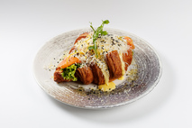 Круасан с лососем